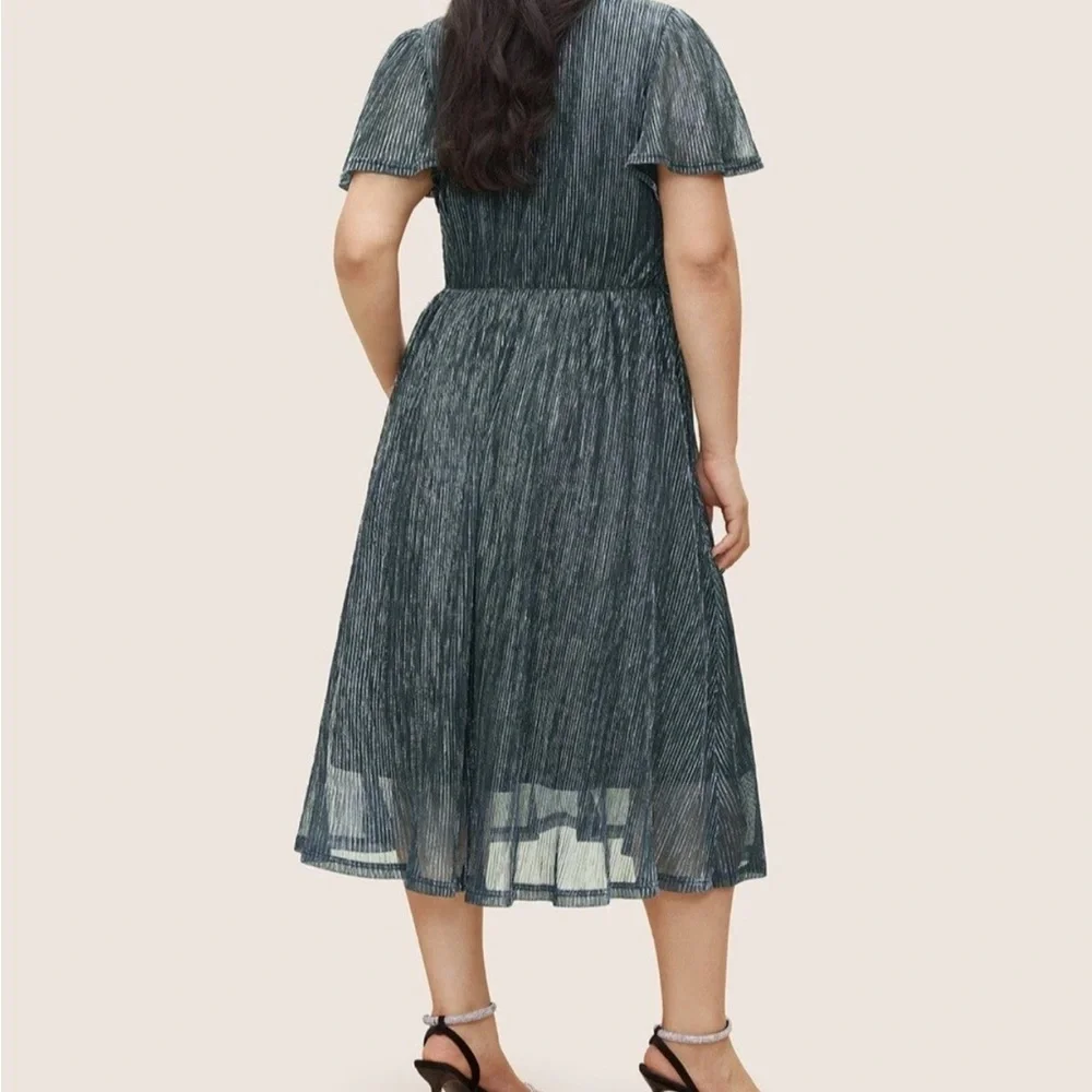 Bloomchic Cerulean Glitter Mesh Lined Surplice Neck Ruffle Pocket Dress 14-16 - Picture 3 of 11